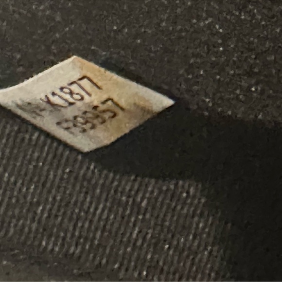 COACH NWOT HEART WRISTLET - Picture 5 of 5